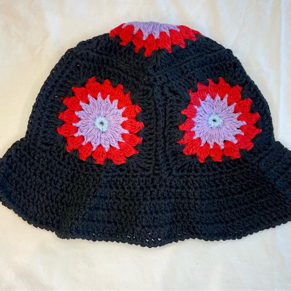 🔴New Handmade Crochet Hat, Hand Knitted